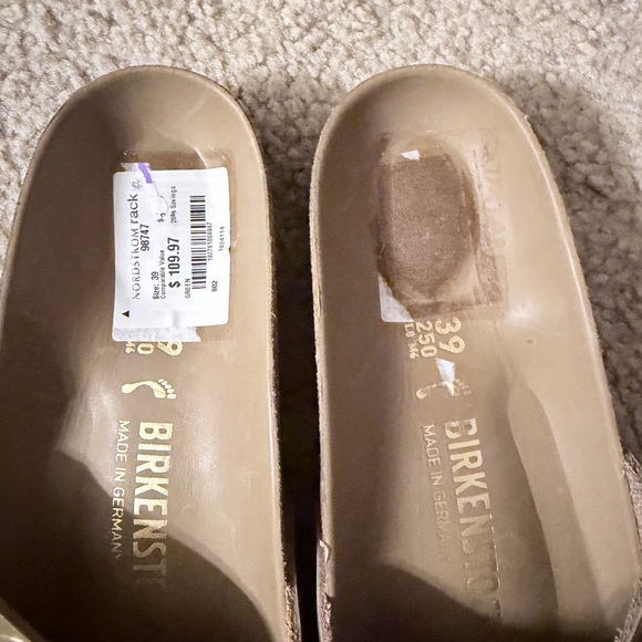 Birkenstock Green Sandals with Gold Accents - Picture 2 of 6